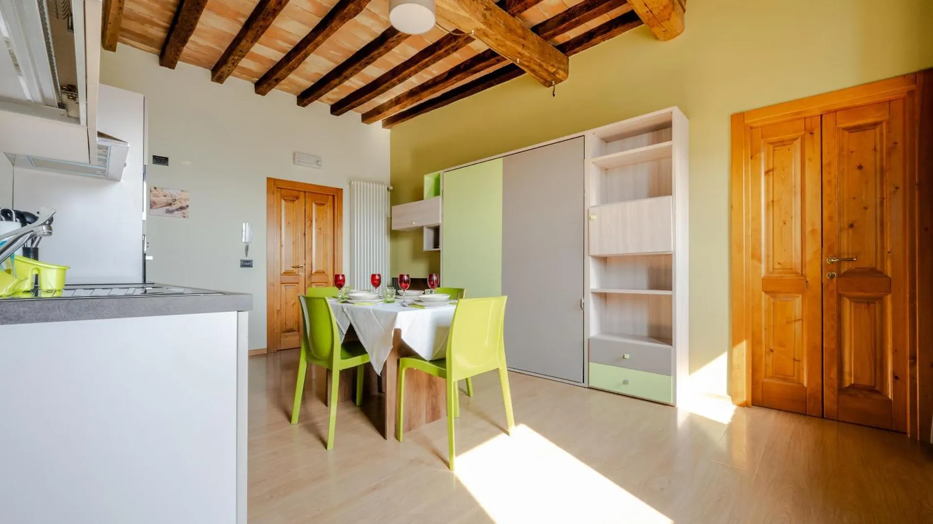 Castello Di Marano Sul Panaro - Room & Breakfast contacts